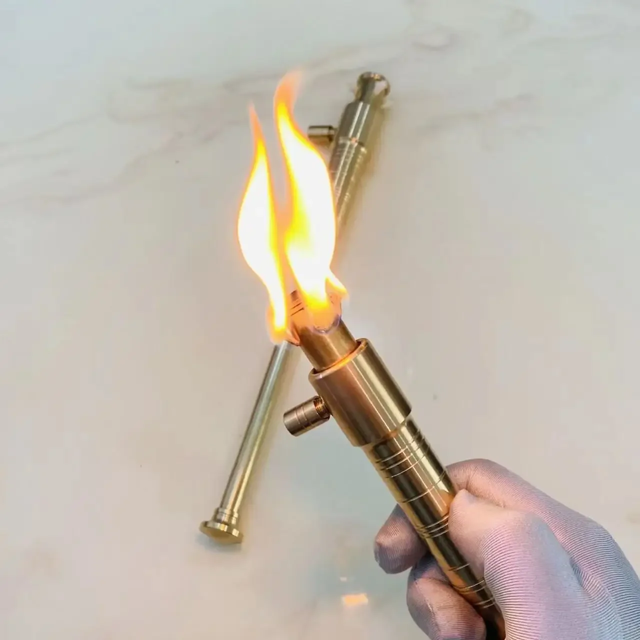 Retro Torch Torch Kerosene Lighter Vintage Torch Extended Multi-function Lighter Outdoor Cool Special Ignition Tool