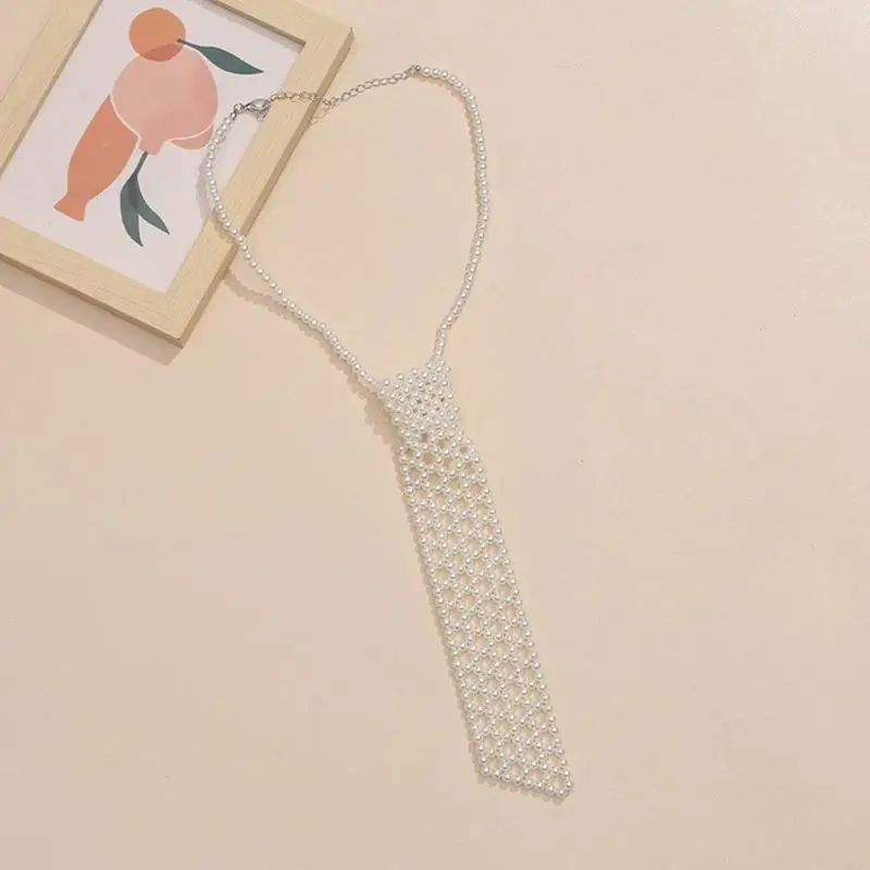 Girls Shirt Pearl Necktie Female Easily Wear Social Gatherings Detachable Pearl Collar Removable Ties Costume Jewellery 6XDA