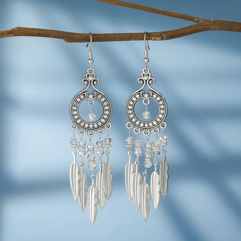 أقراط شخصية ذات إحساس أدبي 2026 أقراط تاكسي المستديرة على الطراز العرقي المجوفة متعددة الطبقات من أوراق الكريستال #3