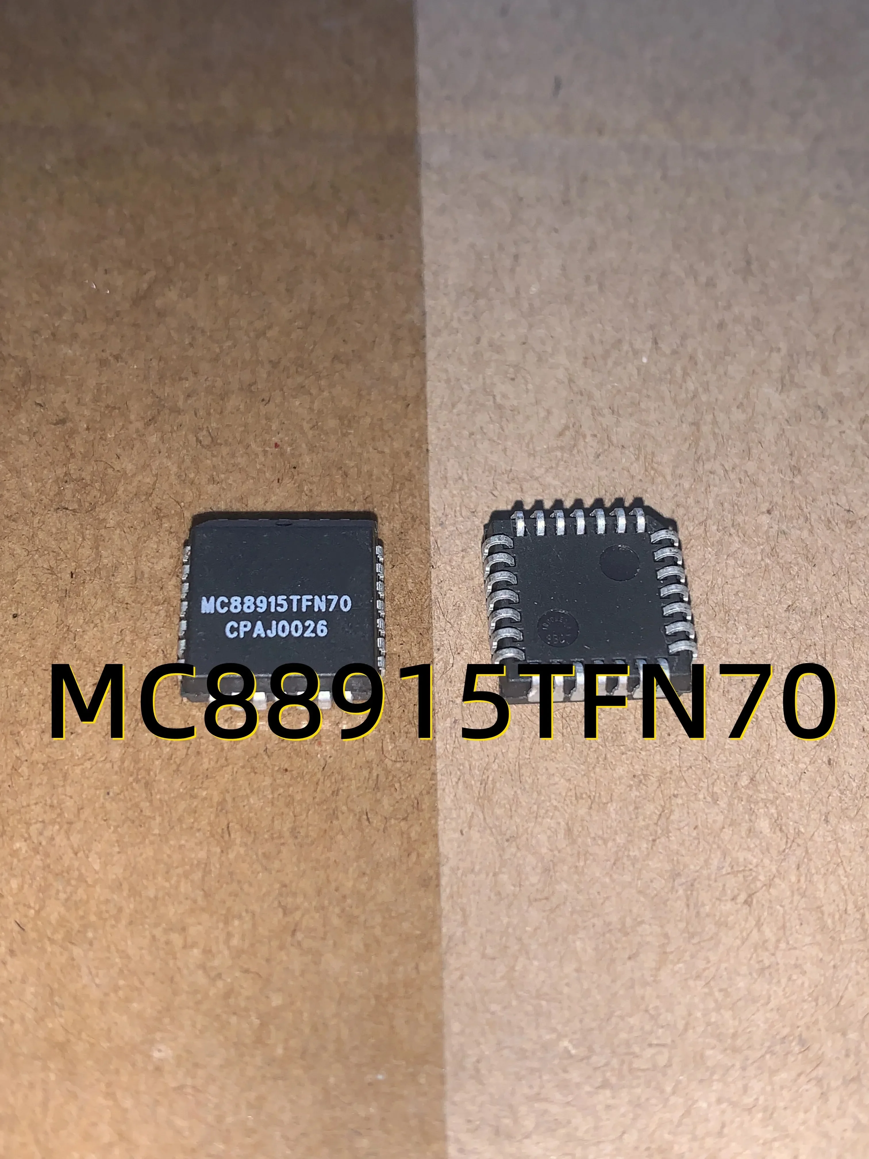 

MC88915TFN70 00+ PLCC28