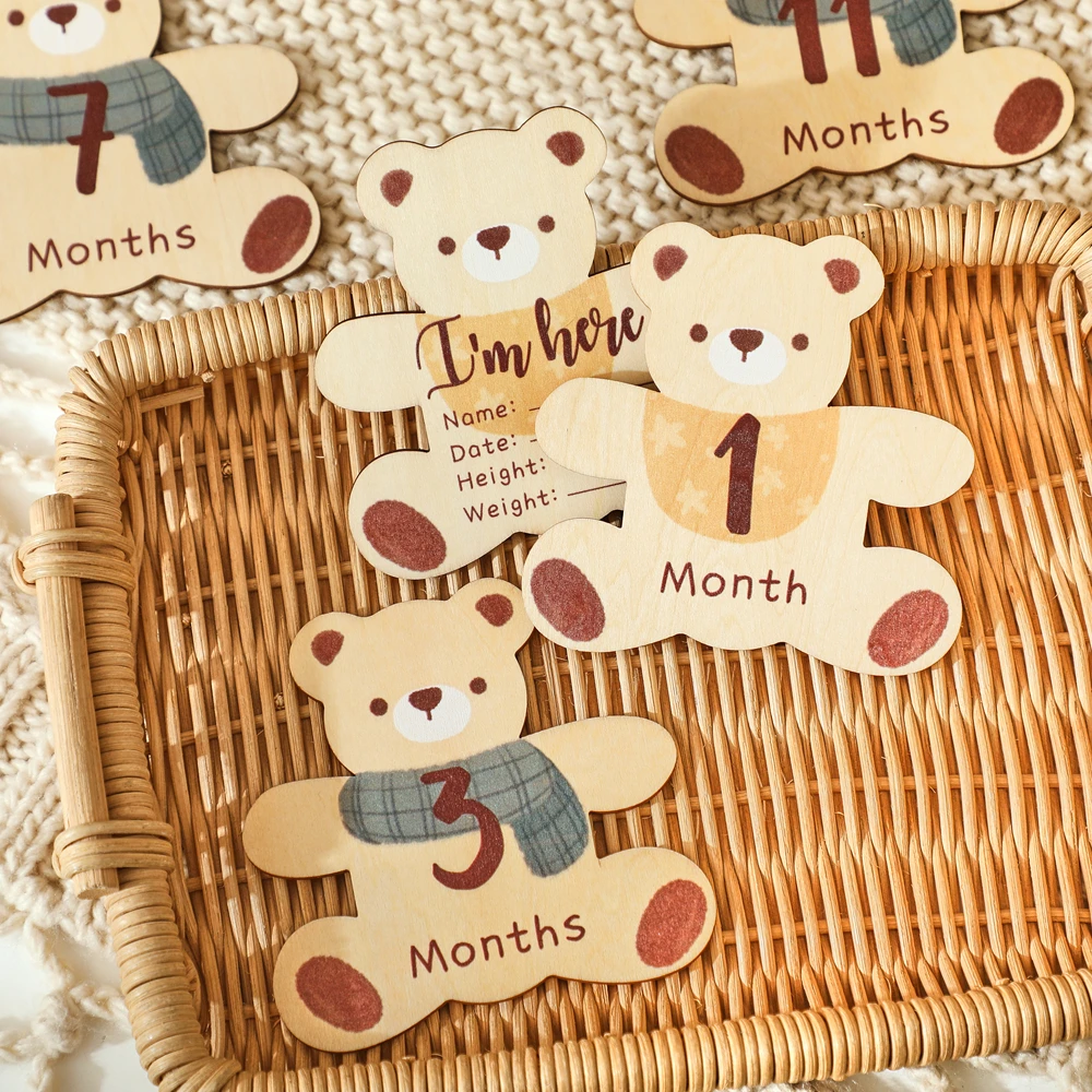 7PCS Baby Wooden Monthly Milestone 0-12 Monthly Cute Little Bear Shape Photography Props Accessories Newborn Commemorative Gift