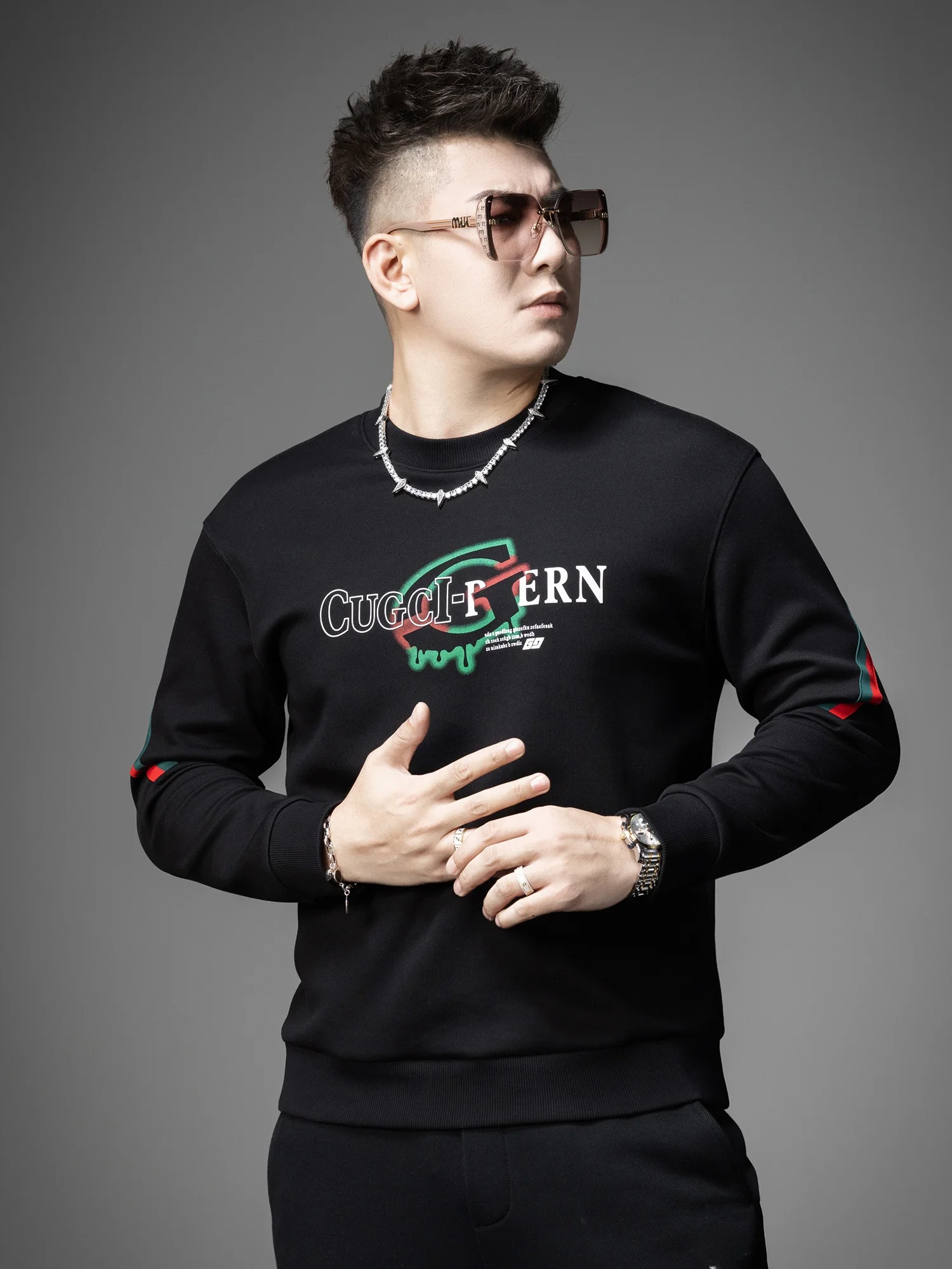 

Мужская свободная толстовка с капюшоном, повседневная, молодежная, трендовая, из смесового полиэстера и хлопка, с круглым вырезом, на осень-зиму