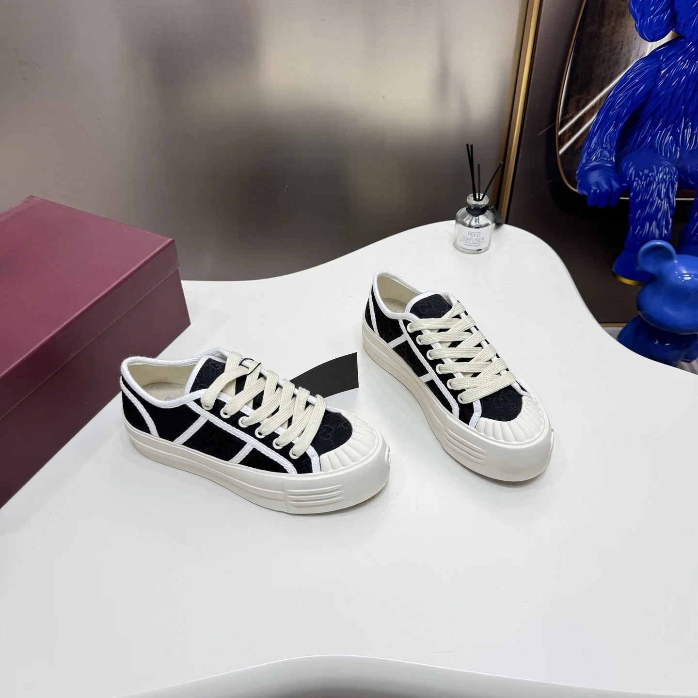 

new women's sneakers shoes Non-slip flats Women skateboard shoes casual student female shoes