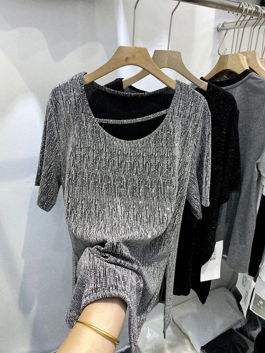 

Loose Fit Sparkling round Ne ort Sve T-irt plus Size Women's Korean Sle Summer New Design Casual Comfortable Top