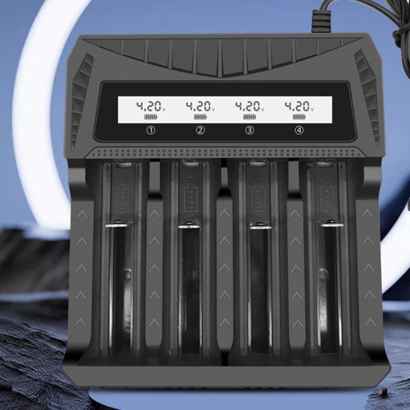 LCD-scherm 18650 batterijlader voor 18650 en oplaadbare AA-batterijen