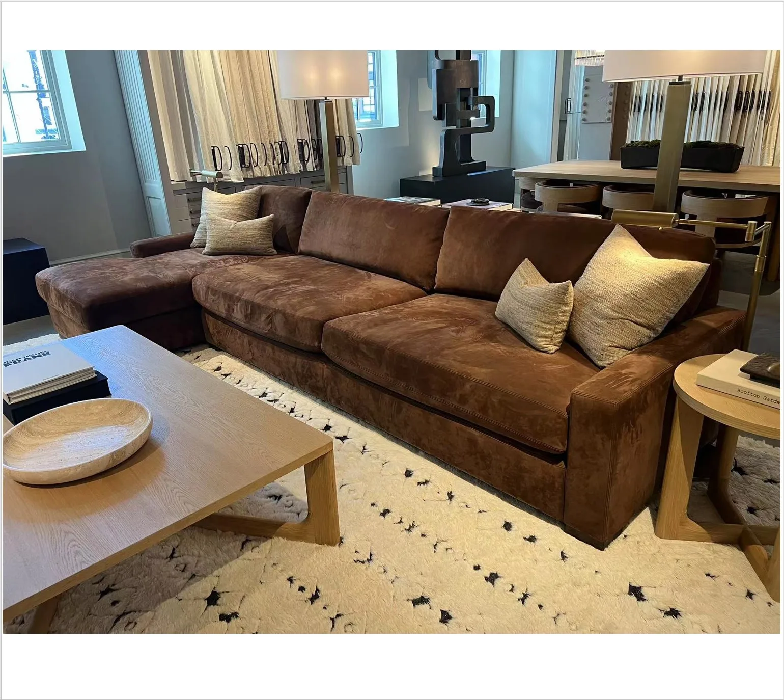 

Customized Modular Sofa Set Indoor Living Room Furniture With Traditional Design Wood Material Custom Colors Sectional Sofas