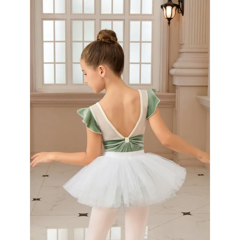 ชุดเต้นบัลเลต์สำหรับเด็กผู้หญิง ชุดบัลเลต์กำมะหยี่สีเขียวแบบเปิดหลัง ชุดแสดงบนเวที