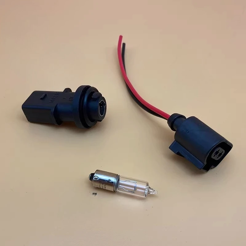 

3pcs For Volkswagen Magotan B6 CC Front Turn Signal Light Socket with Bulb