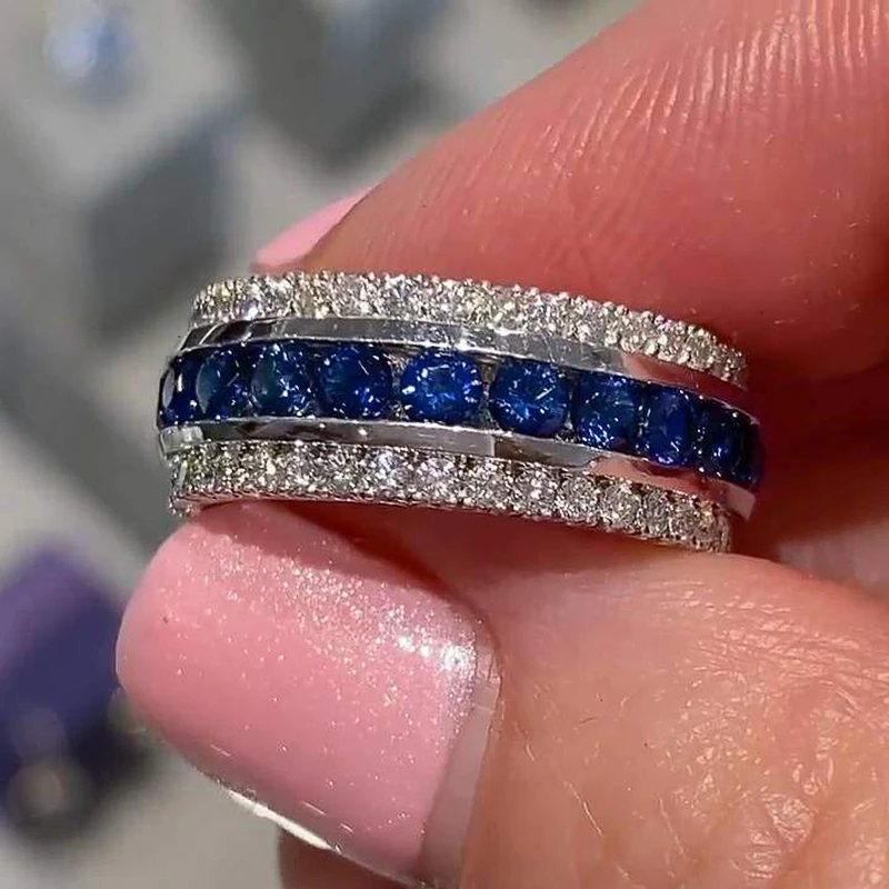 Huitan Fashion Blue White Cubic Zirconia Finger Ring Lady Engagement Accessories Modern Trendy Wedding Band Jewelry for Women