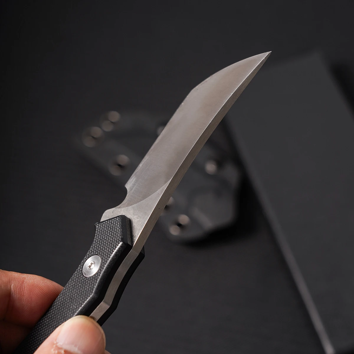 Wilderness Camping EDC Fixed Straight Knife, made of 5CR steel, G10 handle with sheath. Essential survival tool for hiking, adventure, rescue, camping, suitable for father's day, birthday, Christmas gift