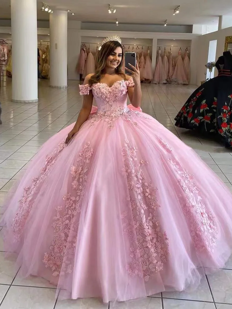 Angelsbridep Roze Baljurk Prinses Meisje Zoete 15 Quinceanera Jurken Lange Sexy V-hals Handgemaakte Bloemen Geappliceerd Prom Party