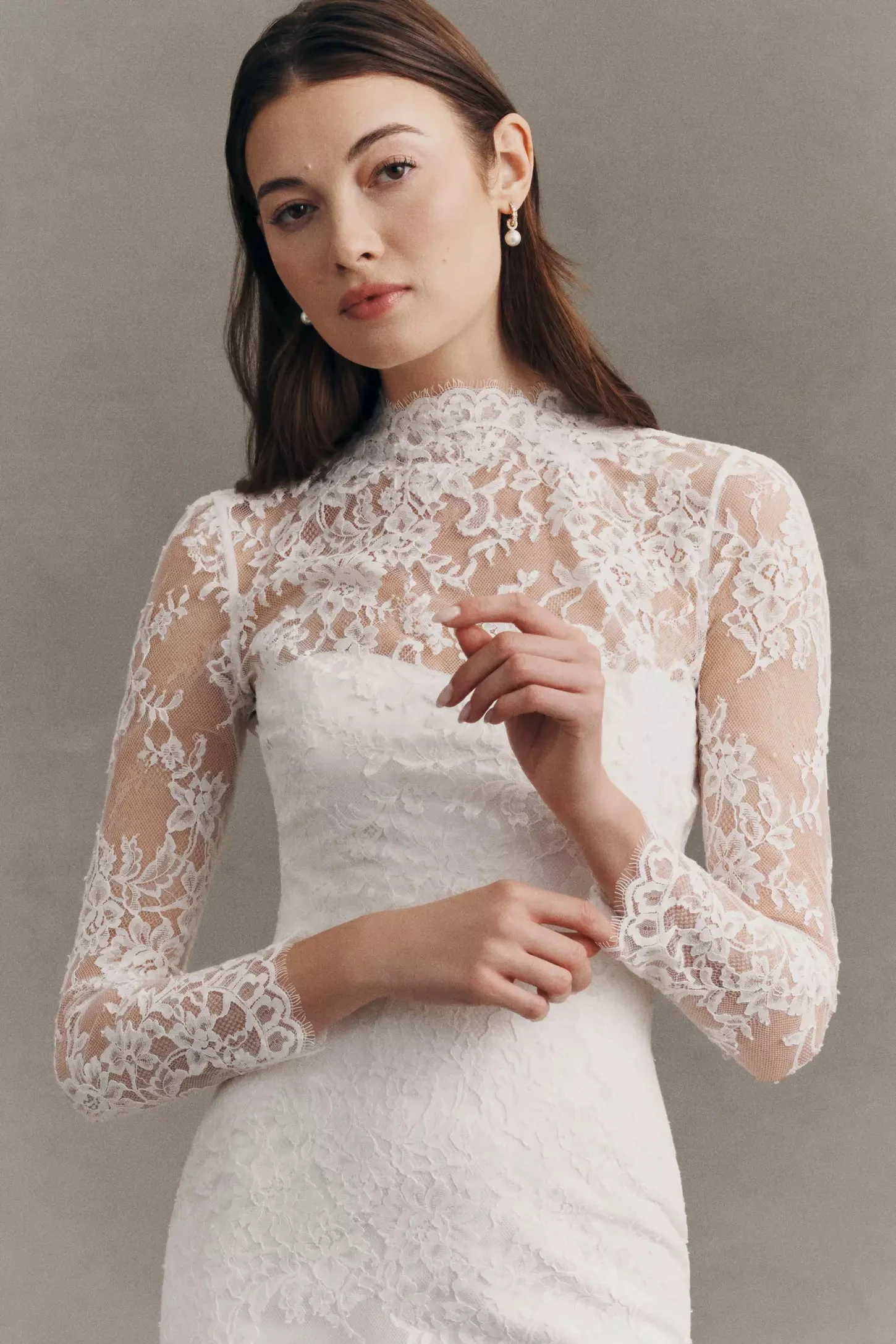 Customized Lace Wedding Wrap 3/4 Sleeves High Neck with Buttons Back Bride Jacket Bridal Capes Boleros