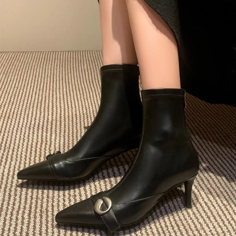 النساء أنيقة حذاء من الجلد ماركة أحذية عالية الكعب أشار تو أحذية بوت قصيرة 2025 الشتاء فساتين راقية مضخات الجلود تشيلسي الأحذية #2