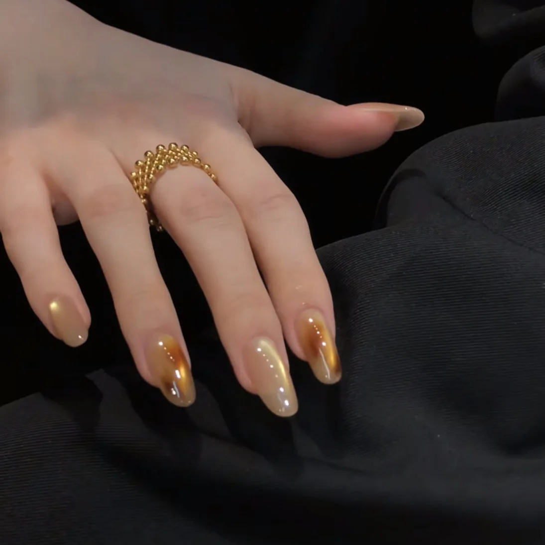 

10 шт., короткие овальные ногти ручной работы, золотые кошачьи глаза, коричневый градиент, смешанный дизайн, милые накладные ногти, носимые советы по дизайну ногтей