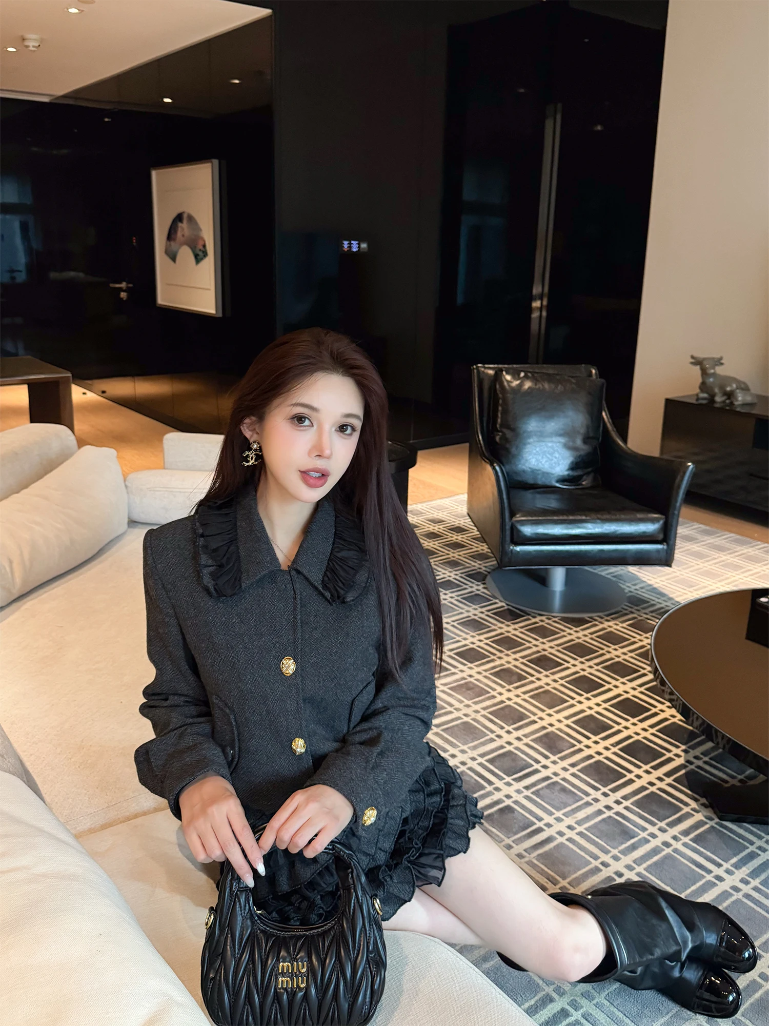 

LADIES FIRST Vintage Sle Nylon Fabric Long Sve irt with Lace Collar And Gold Button Ele Lady's Top L2455