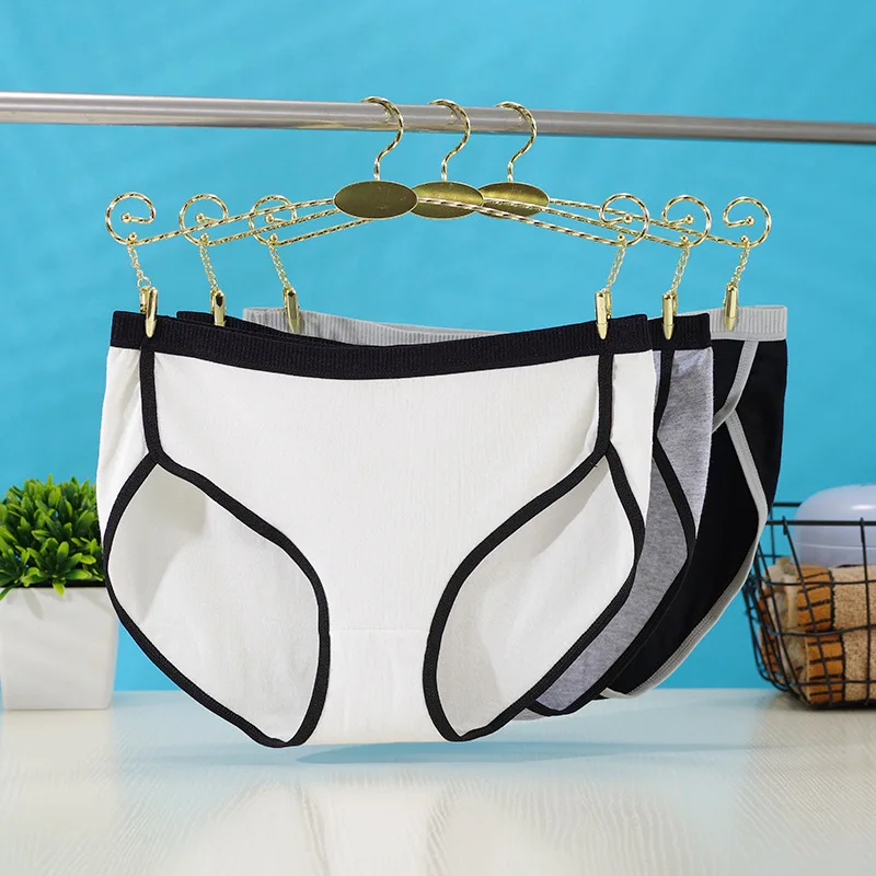 Simple Solid Color Basic Style Black  Soft Pure Desire Style Mid-waist Full Cotton Crotch Breathable Triangle Briefs Underwear