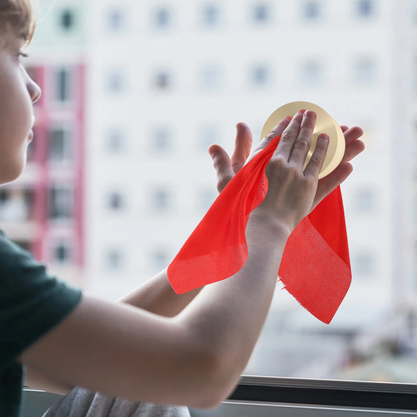 

1Pair Finger Cymbals Small Metal Portable Musical Instrument for Dance Belly Dancing Percussion Accessory Cymbals for