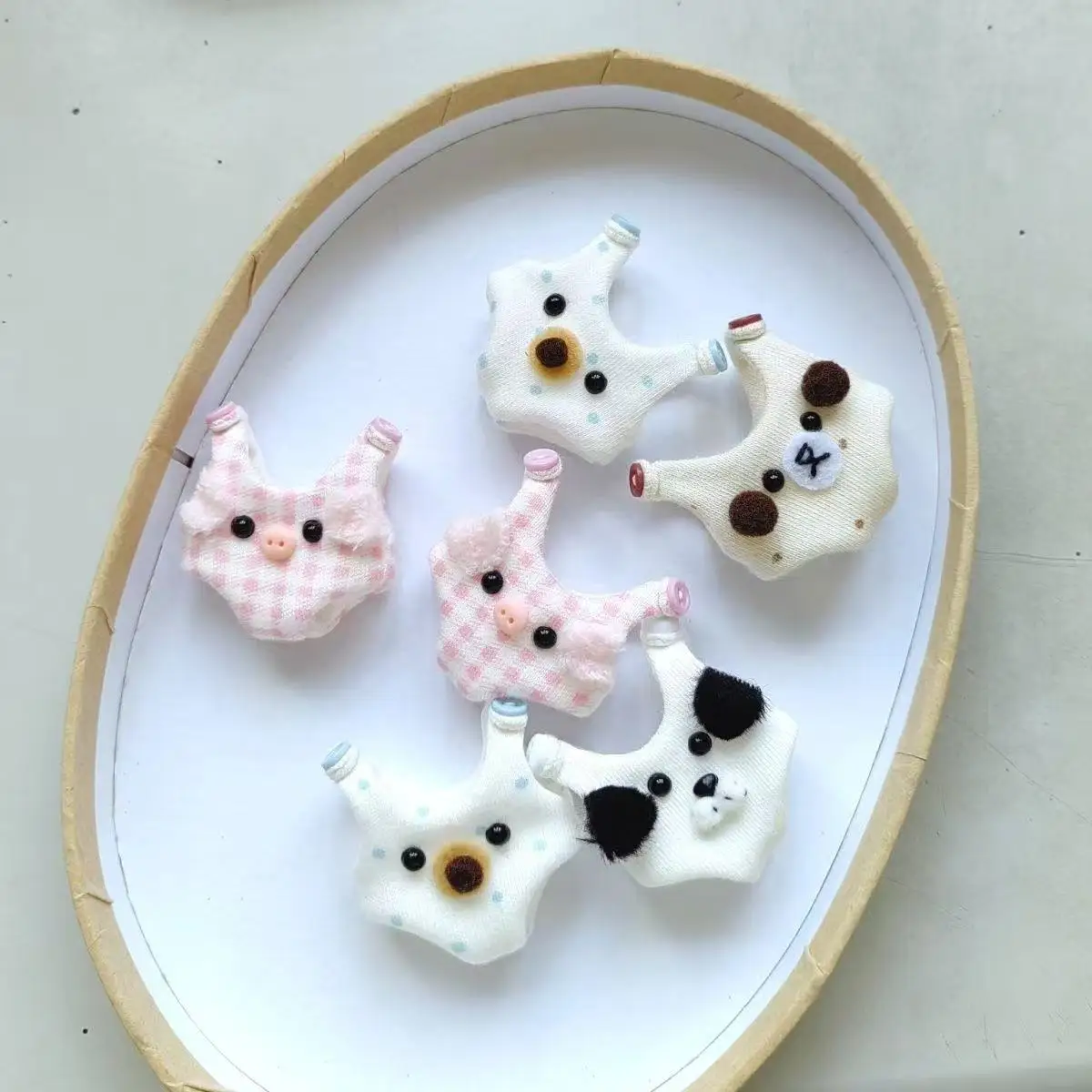 5cm Korea Kpop Exo Idol Dolls Accessories Cute Doll'S Clothes Outfit Kawaii Carton Dog Pig Bear Jumpsuit Pajamas Suit