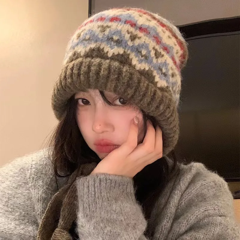 women Ethnic style striped spliced knitted woolen hat for autumn and winter thickened warm and cold resistant ear protection