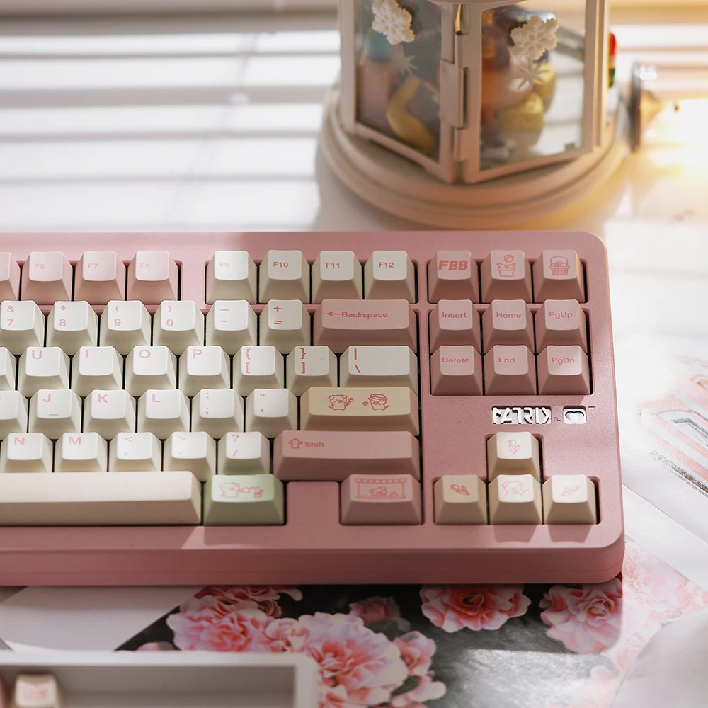 Original Keycap Flower Shop Cute Pig PBT Hot Sublimation 1.7mm Thickened Customized Mechanical Keyboard