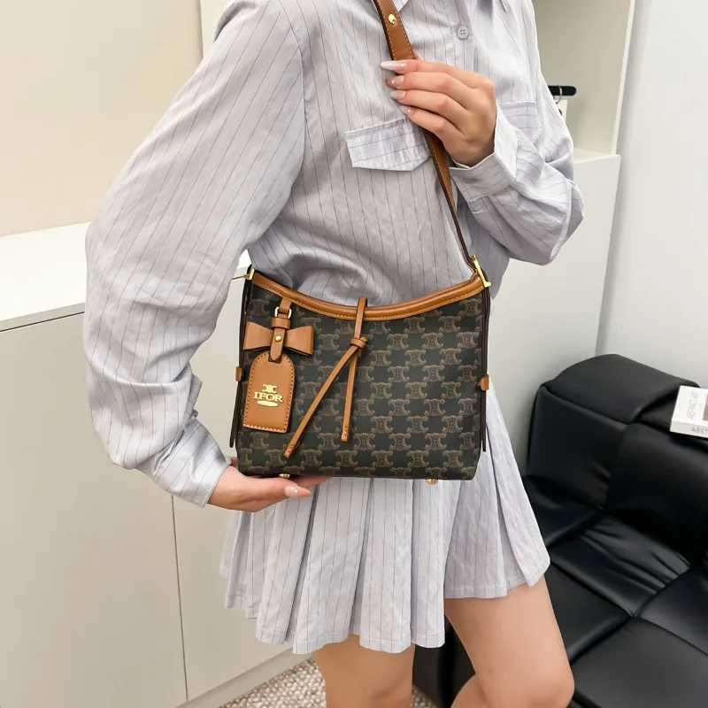 

Luxury Brand Women's Leather Tote Bag Crossbody Shoulder Messenger Handbag For Sophisticated Ladies By Designer