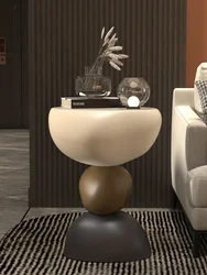 Mesa de estilo high-end de luxo leve, pedra empilhada, mesa lateral de design criativo, sofá de cabeceira da sala de estar, mesa de centro pequena moderna