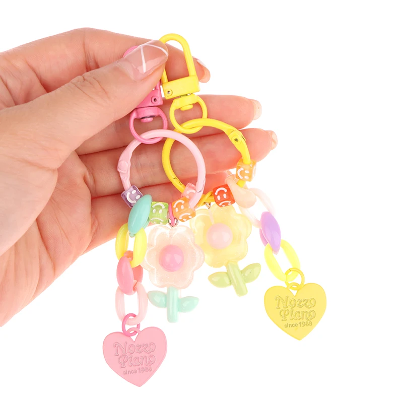 Cute Tulip Key Chain Flower Pendant Love Key Ring Backpack Charms Decoration Bag Accessories