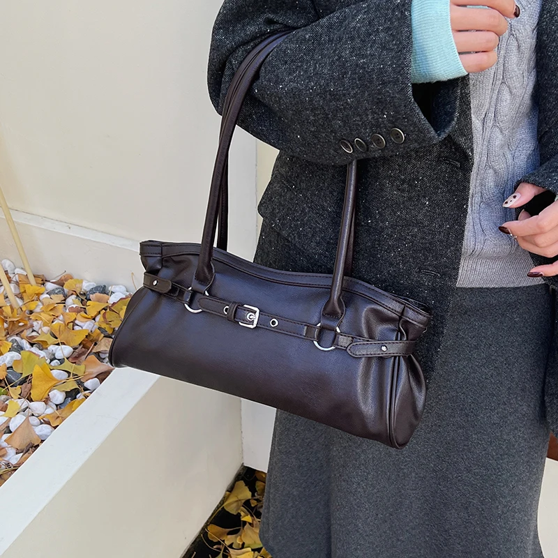 左側2025新作 レディース レッド レザー ハンドバッグ - Leatherwork Ideas のレビューと価格
