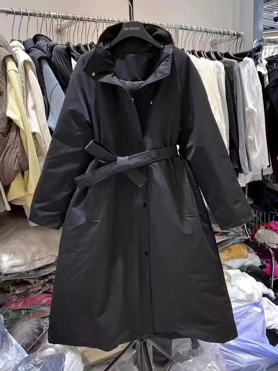 معطف نسائي طويل فوق الركبة، فضفاض مع حزام خصر، ملابس خارجية نحيفة للشتاء، تصميم جديد من ULDSJAYK، معطف بأسلوب عملي