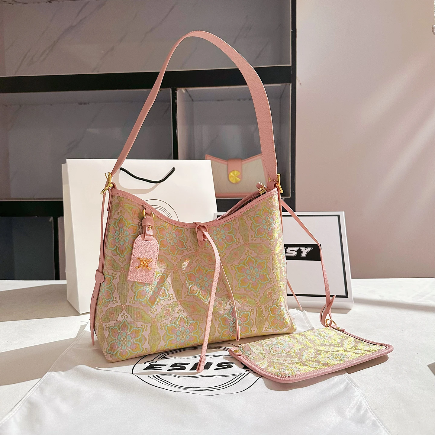 

Luxury and Vintage Shoulder Bag with Sweet Embroidery Flower Printing 2025 New in Handbag Large Capacity and Elegant Tote Bag