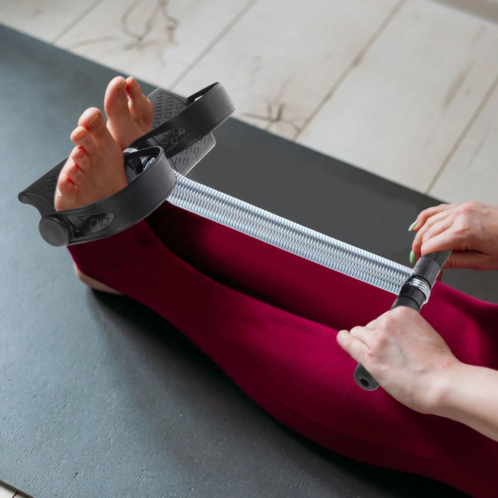 

1 pc Foot Pedal Trainer For Waist Slimming Black Portable Home Gym Leg Pull Fitness Equipment Yoga Pedal Puller For All Ages