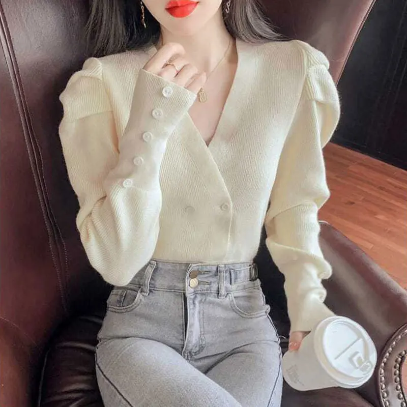 Female Clothing Puff Sleeve Sweaters Korean Basic Solid Color Folds Autumn Winter Stylish Button Casual V-Neck Knitted Jumpers