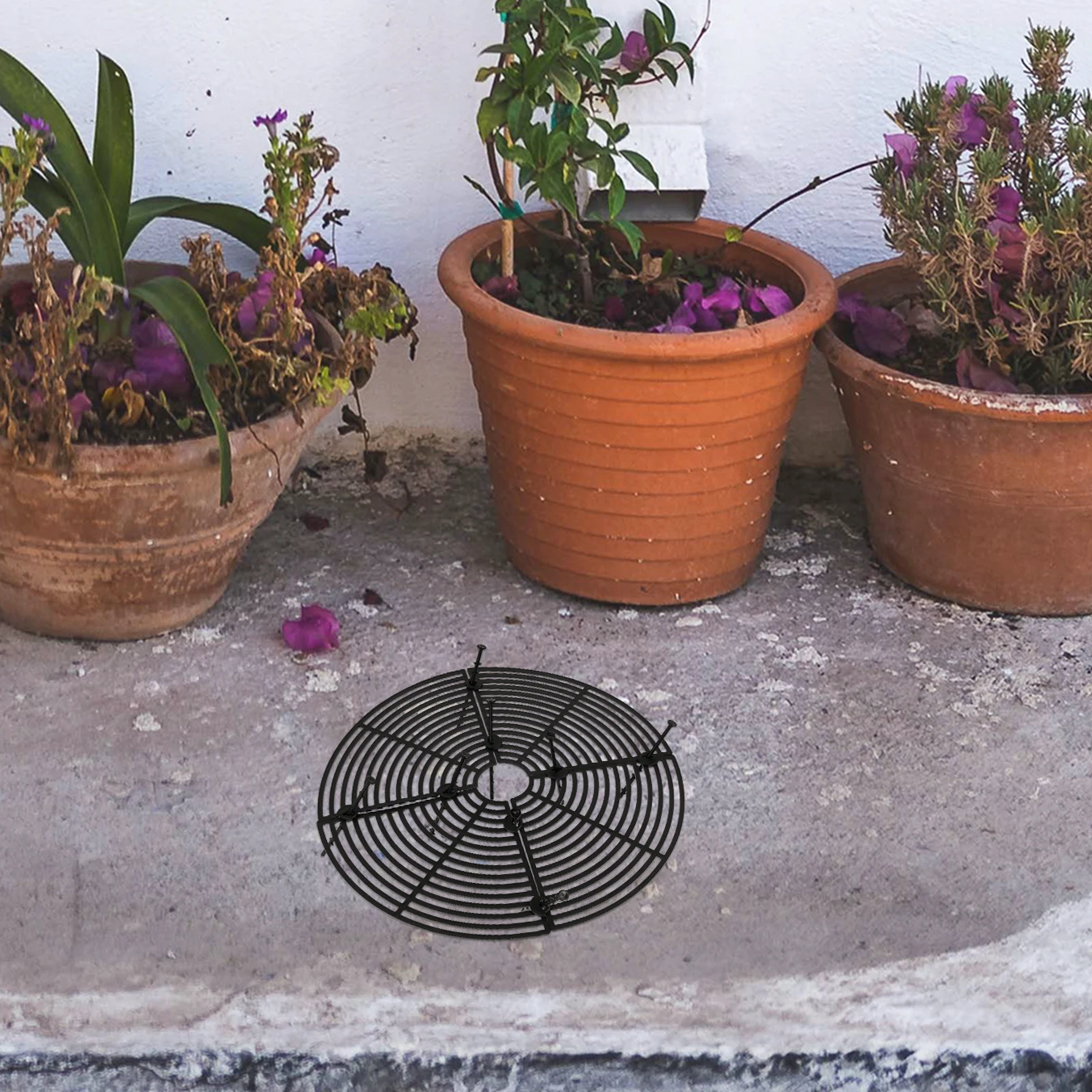 

2Pcs Plant Pot Grid Cover Flowerpot Soil Protector Guard for Gardens Homes Offices Prevent Animal Digging Compact Long-Lasting