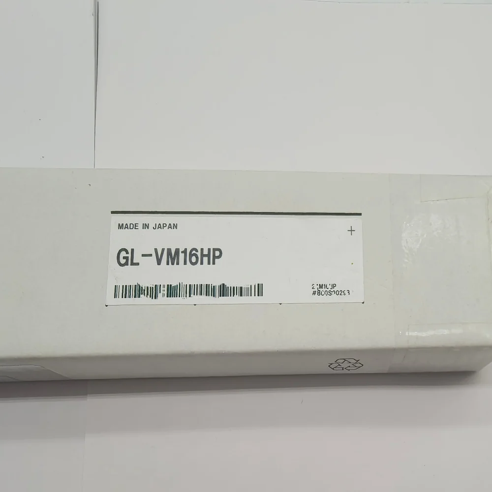 GL‑VM16HP Safety Light Curtain 16 Optical Axes 20mm Pitch PNP Output IP67 0.3‑15 m Detection Distance Hand Protection Sensor