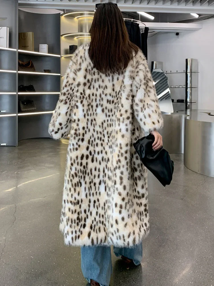 ZADORIN Cappotto lungo in pelliccia sintetica allentato elegante di alta qualità Cappotto invernale da donna con stampa leopardata Risvolto in pelliccia di visone finto Cappotti di pelliccia caldi e spessi