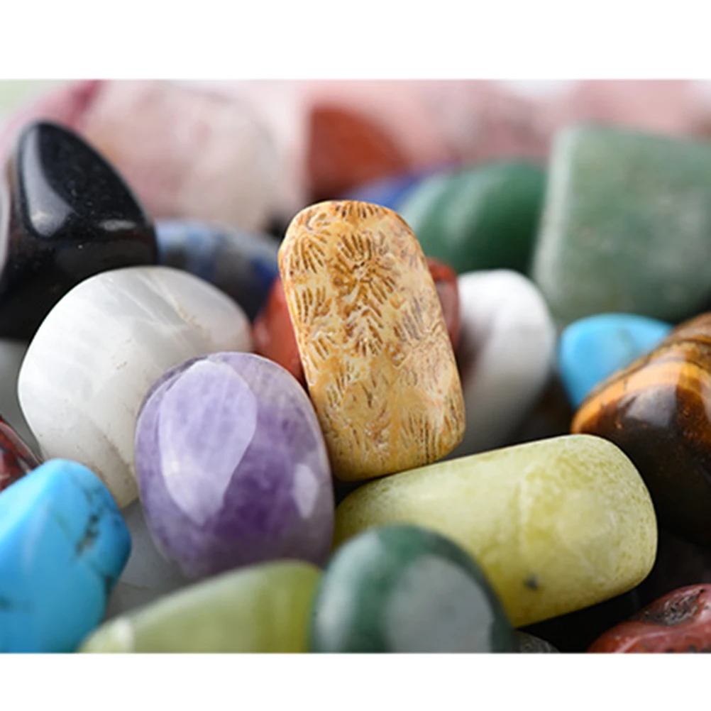 

20PCS Natural Ore Boxed Crafts Crystal Polished Stone Ornaments Tourist Souvenirs (Random Stone Size and Color)