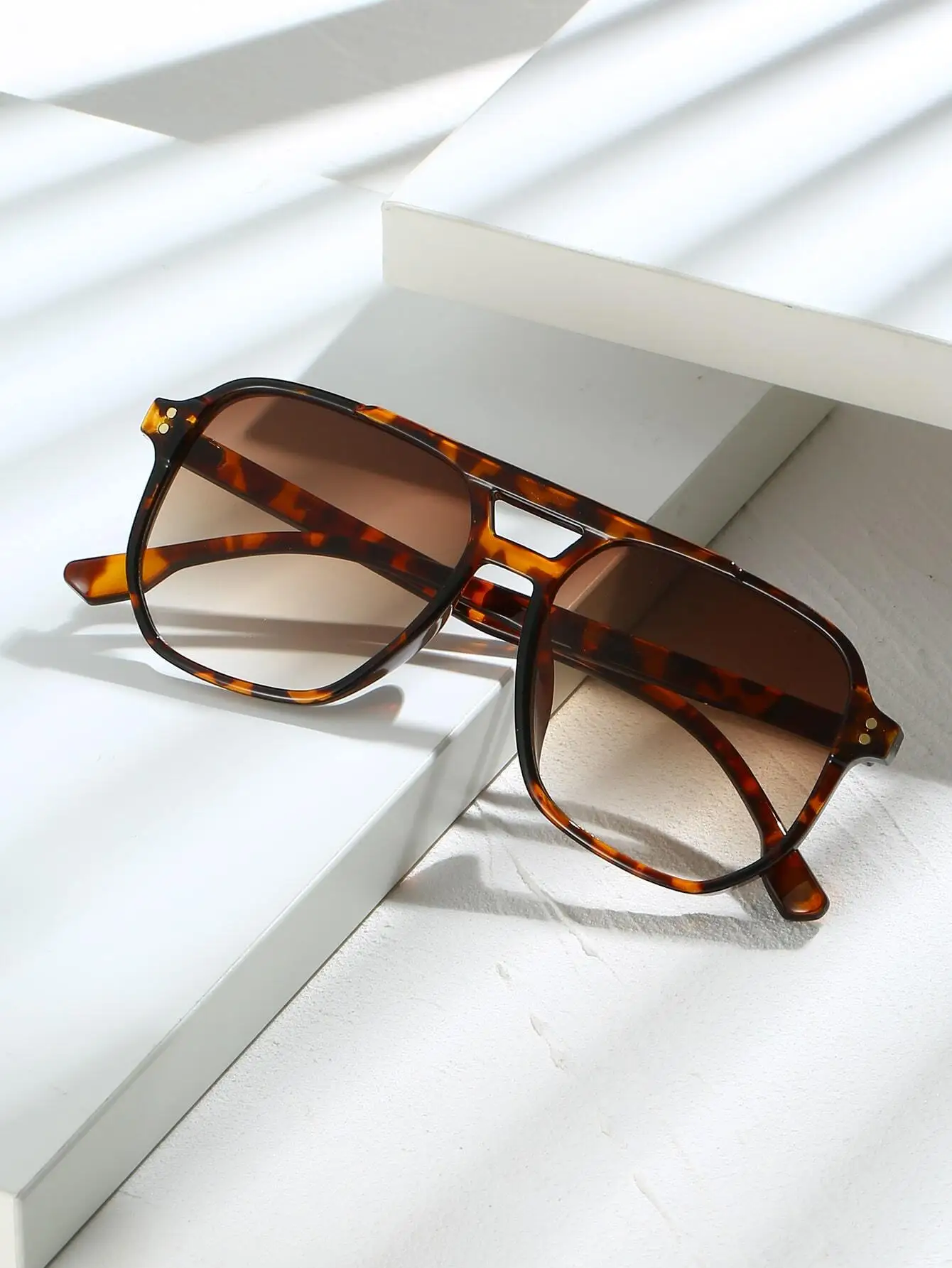 Tortoiseshell Aviator Double-Beam Women's Glasses, Bohemian Style, For Vacation, Beach, Elegant Fall/Winter, Business, Gift view 2