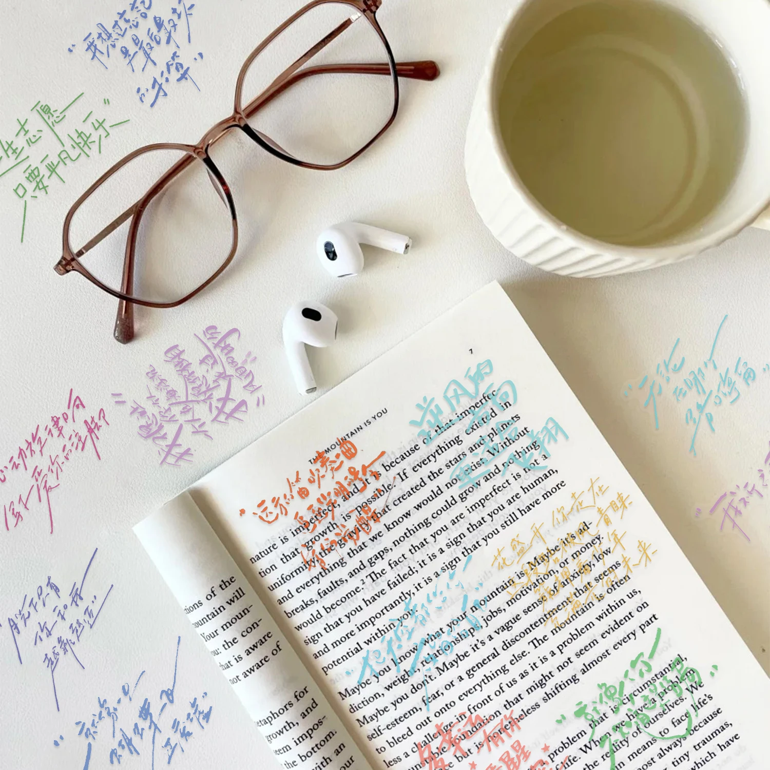 50 قطعة من ملصقات الكلمات الملونة المطلية على الجدران للكمبيوتر المحمول وزجاجة المياه والأمتعة والزينة للهاتف وملصقات مقاومة للماء