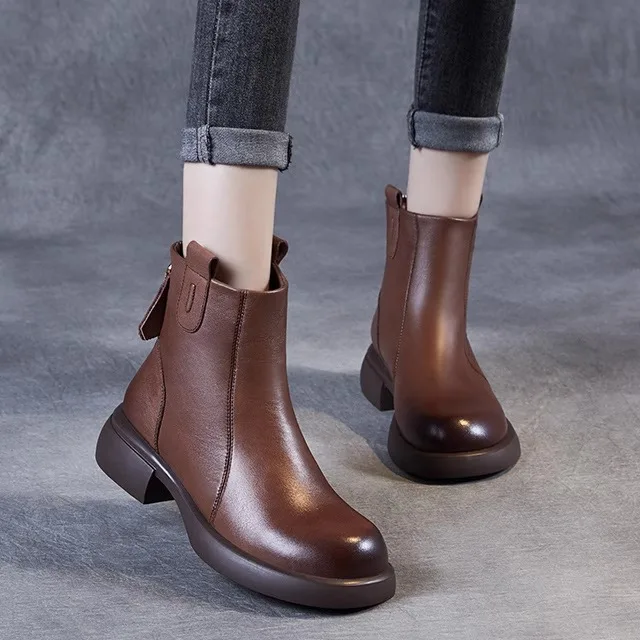 

Genuine Leather Boots Women's Chelsea Slim Short Boots Vintage Zipper Boots Thickened Rubber Sole round Toe mid Heel