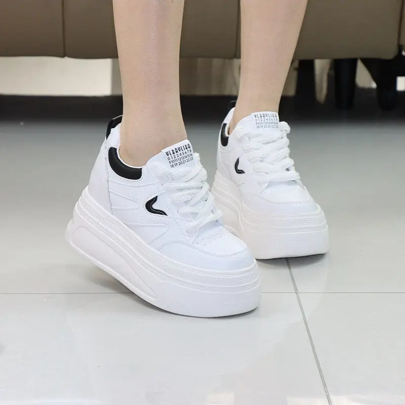 New Women Low-top White Sneakers 10CM Hidden Elevator Thick Platform Ultra-light Casual Sports Shoes for Petite Women