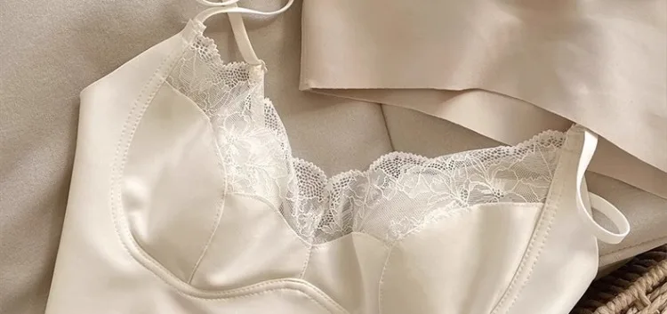 Sujetador sexy de encaje tipo conejita para mujer, sin costuras, con espalda hermosa, sin tirantes, que reduce el tamaño del ...