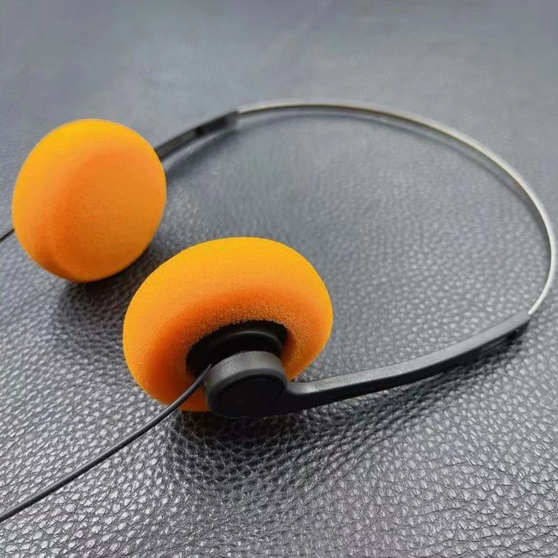 Underwire Headphone Music Mp3 Walkman Retro Feelings Portable Wired Headphones Wearing Sports Earphones Microphone Photo Props