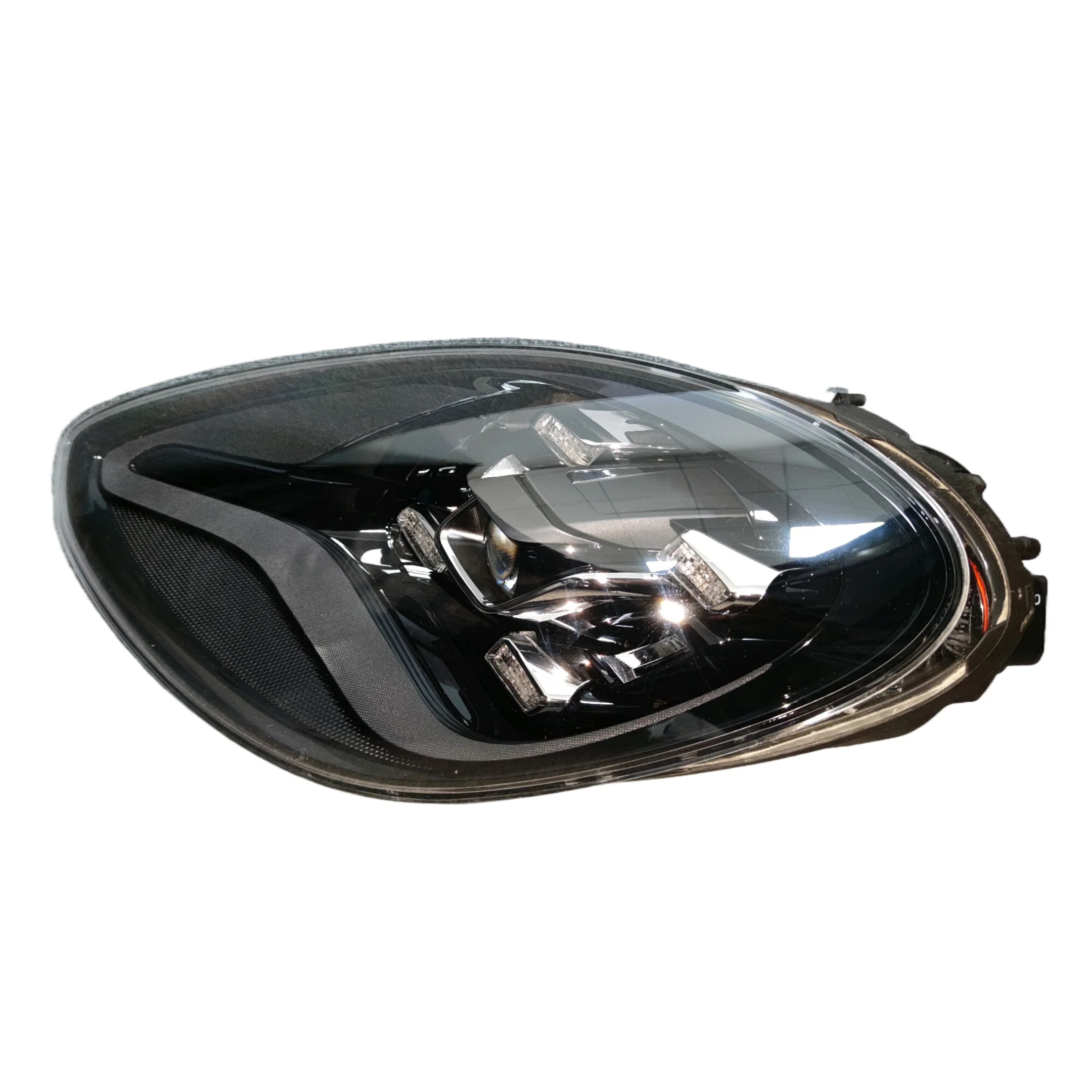 مناسبة للمصابيح الأمامية LED بورش باناميرا، ونظام إضاءة السيارات، والمصابيح الأمامية الأصلية