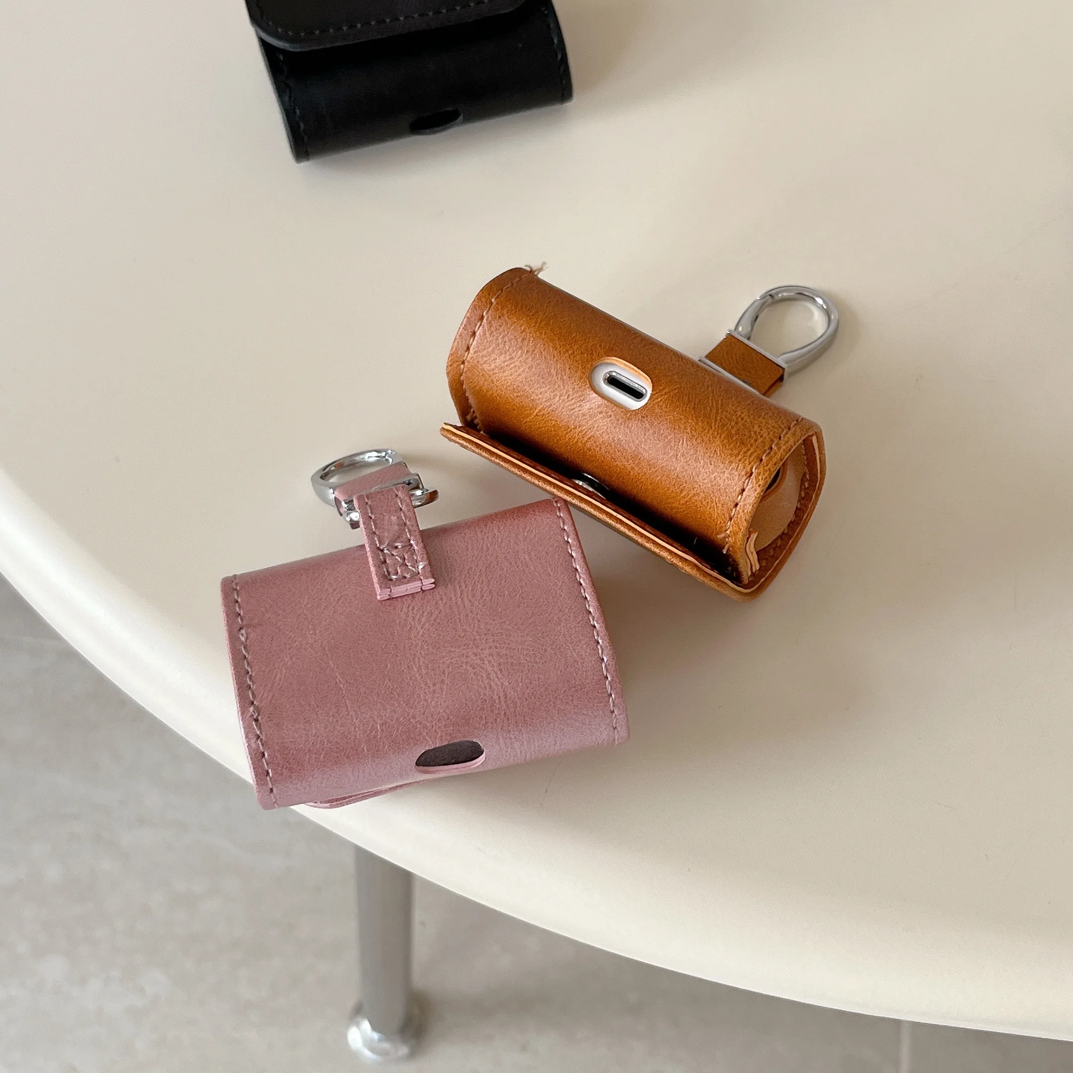 حافظة سماعة رأس كلاسيكية على الموضة باللون الأحمر والوردي والرمادي والأسود والبني من جلد البقر مناسبة لأجهزة AirPods 1 2 3 4 Pro Pro2