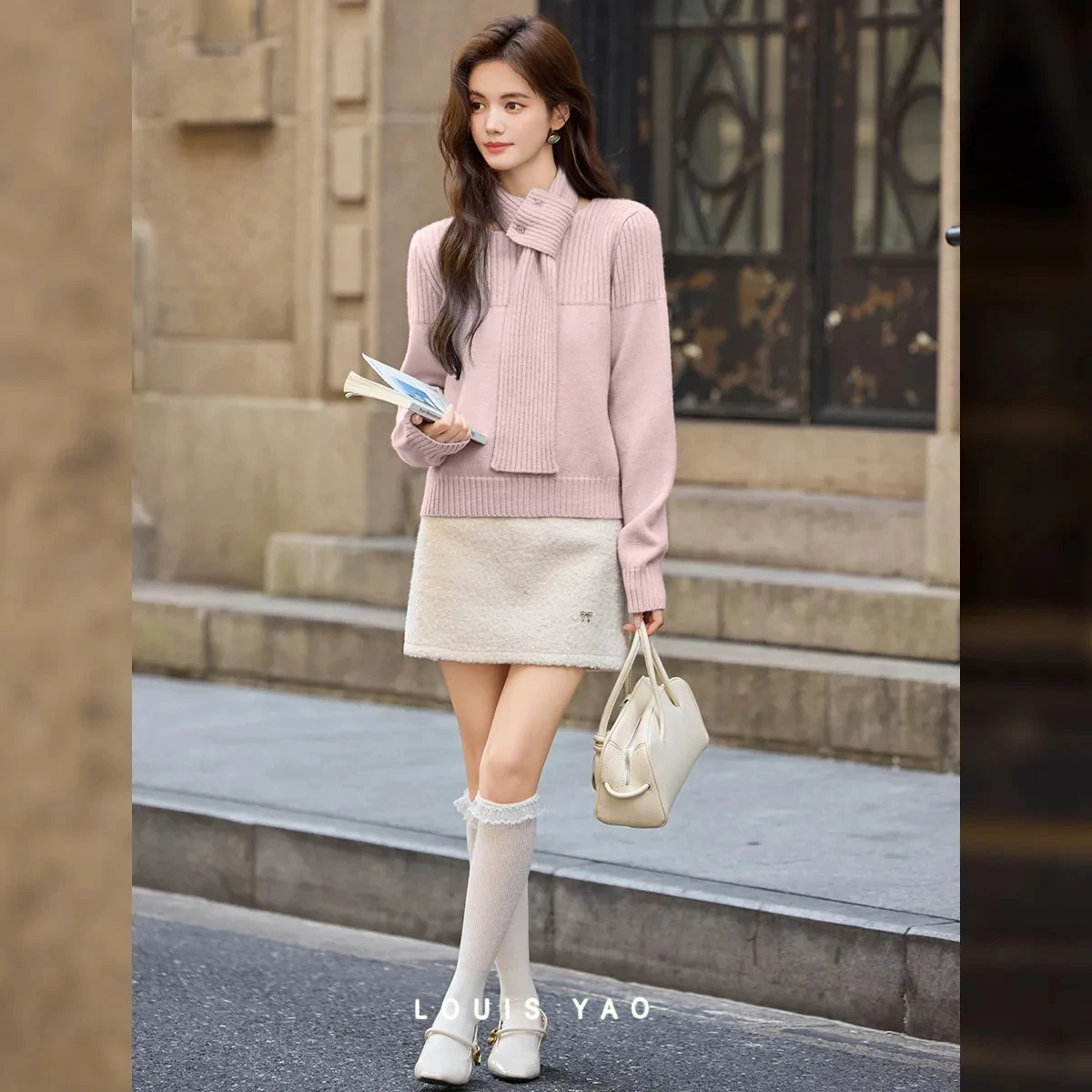 

LOUIS YAO съемный шарф, женский свитер, осень/зима 2022, микроэластичные пуловеры с круглым вырезом, милый вязаный трикотаж