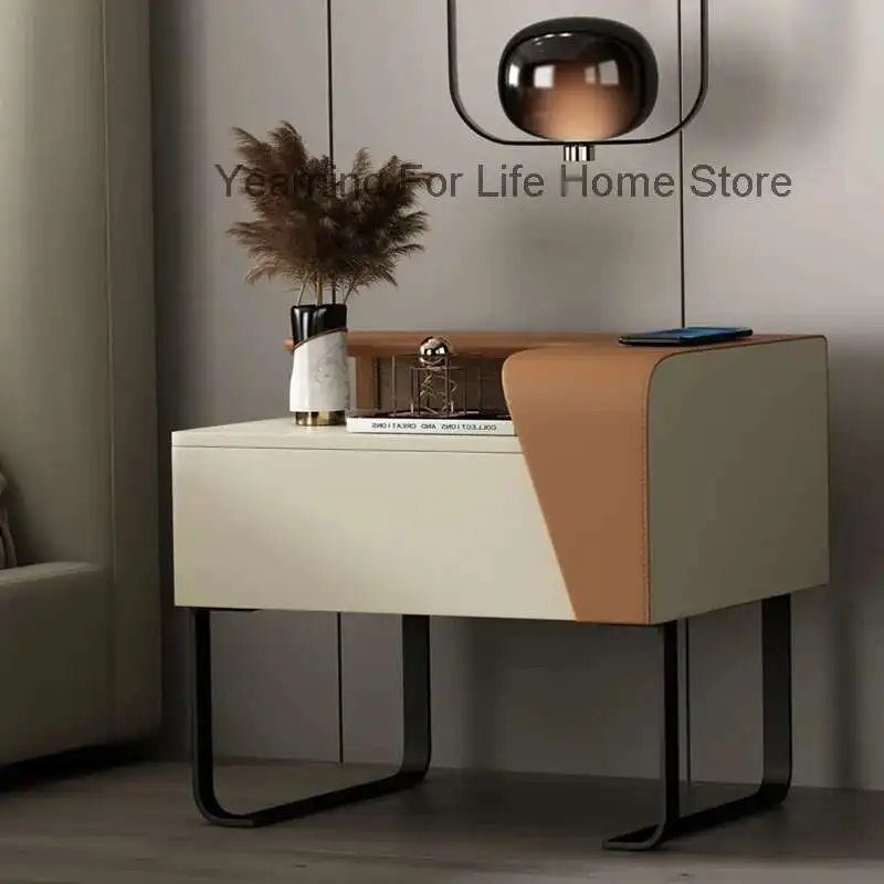

Creative Glamour Bedside Table Style Modern Minimalist Aesthetic Night Table Elegant Luxury Mesita De Noche Bedroom Furniture