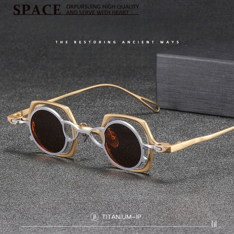2 in 1 Magnetic Clip‑on Ultra Light Pure Titanium Retro Polygon Small Frame Myopia Glasses UV400 Unisex For Driving Outdoor
