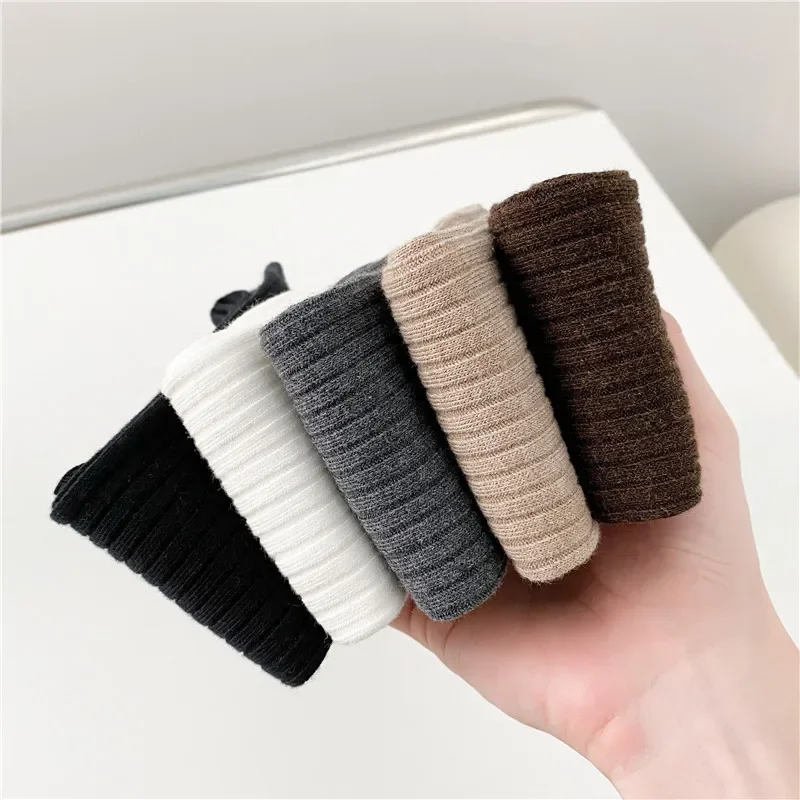 1-5 زوج جديد المرأة جوارب اتجاهات الربيع عادية نمط Preppy جوارب طويلة إلى الركب الإناث عالية الجودة بلون فتاة الجوارب الطويلة
