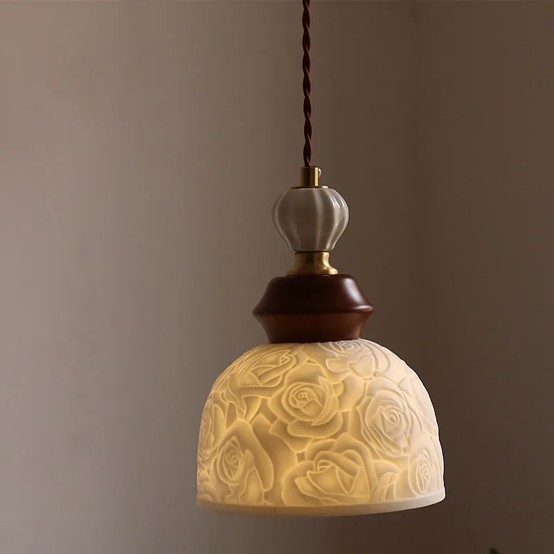 Medieval Rose Ceram…