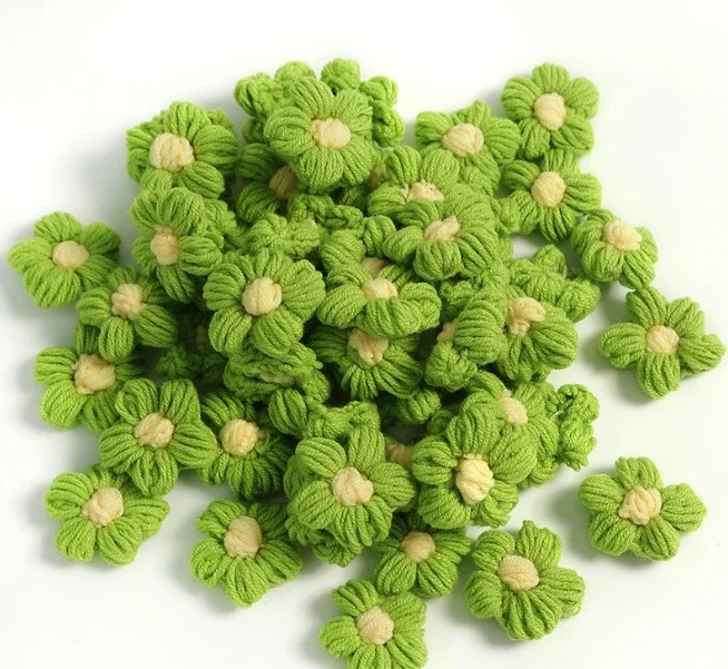 10pcs Knitting Flower Head Crocheted Yarn Bouquet Ornament Carnation Hand-woven Hairpin Pin Brooch DIY Sewing Accessories